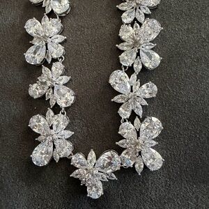 Dazzling Silver Floral Necklace